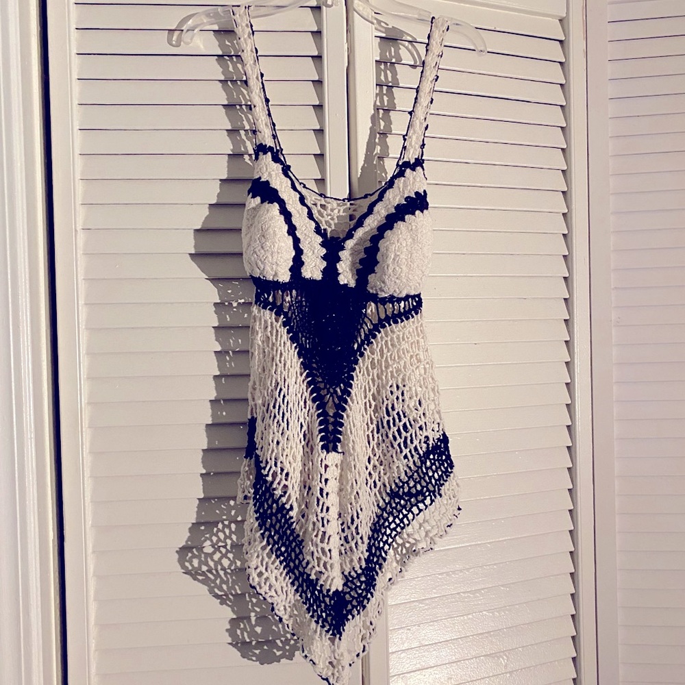 Swimsuit coverup